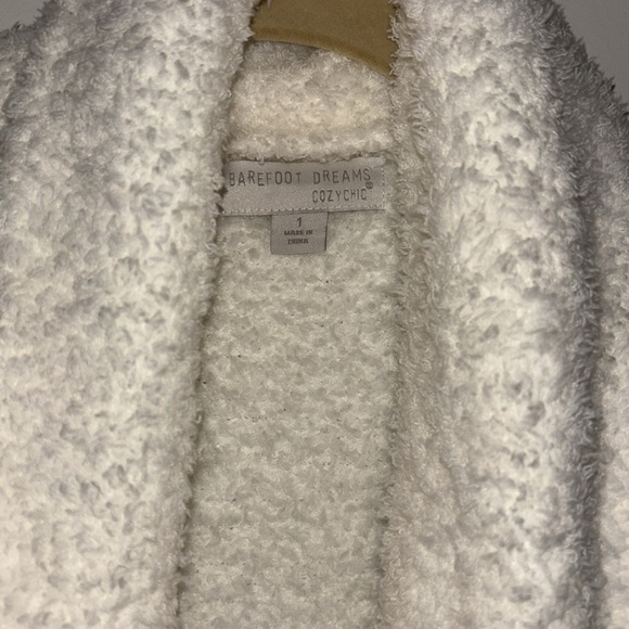 NWT!! BAREFOOT DREAMS Unisex Long Cozy Robe, Ivory - Size 1 Small - Picture 5 of 8